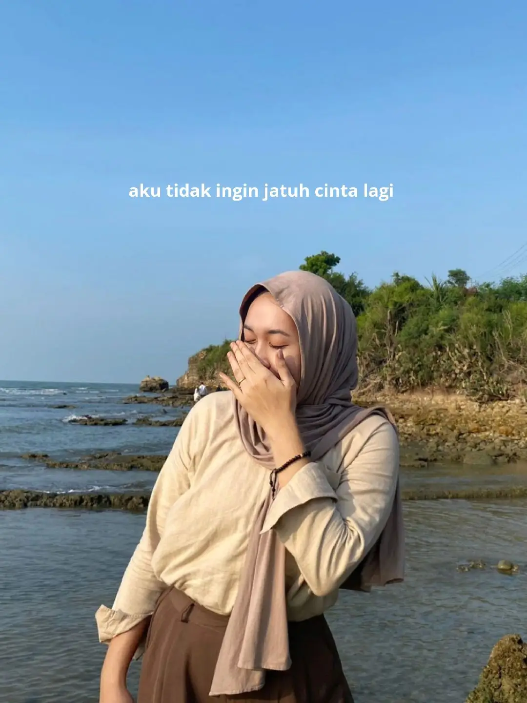 sekarang sisa orang-orang yang blm selesai sama masa lalunya  #life #Relationship #broken #lovelife 