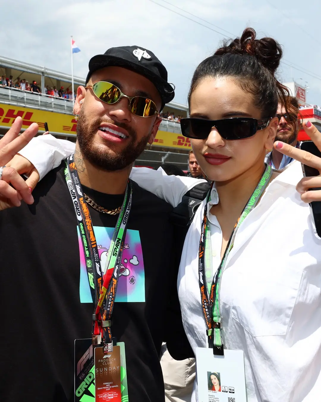 Nothing beats good weather and great company 😎 The Formula 1 Grand Prix in Spain had all the stars laughing. #Neymar #Rosalia #KylianMbappe #BenChilwell #MasonMount #MichaelDouglas #CatherineZetaJones [📷 Getty Images]