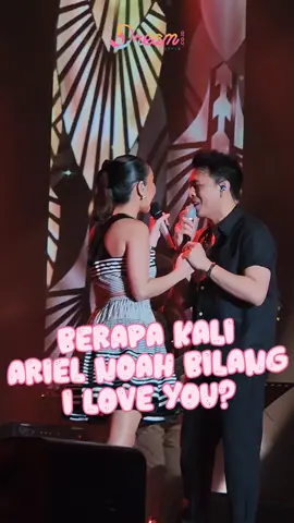 jadi, berapa 'I Love You' yang diucapkan Ariel & BCL nih? #lifeatdreamcoid #BCL #Ariel #BungaCitraLestari #JavaJazzFestival #JJF2023 #dreamcoidselebriti #dreamcoidshowbiz 