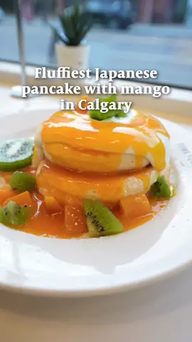 Fuwa Fuwa Japanese Pancakes in Calgary Kensington #yycfoodie #calgaryeats #yyceats #yycfoodfeed #yyc #calgary_yyc #calgaryfoodie #yycfood #calgary 