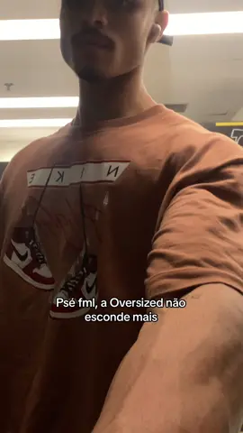 De camisa o shape some né