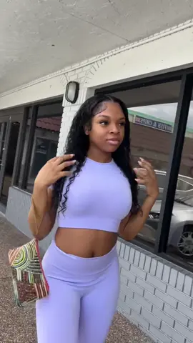 No fillyyyyyy #miami #miamihairstylist #miamiwigstylist #miamiwiginstalls #wiginstallsmiami #curlyhairstyles 