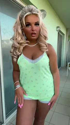 Get dressed with me 🧡🏝️