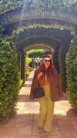 a little selfish mom vacation and man did it feel great to get some time away from the kids to recharge and come back with a fresh mindset #dayinthelife #travelvlog #MomsofTikTok #selfishmom #postpartumjourney 