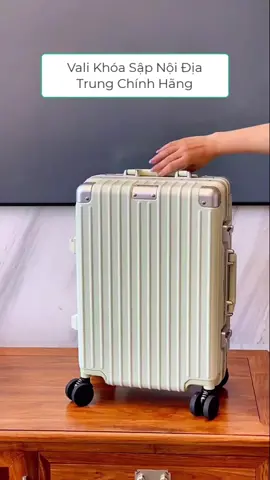 Vali Khung Nhôm Khoá Sập Nội Địa Trung Chính Hãng Bản Nâng Cấp Có Khay Để Cốc Chưa Bao Giờ Là Hết Hot #vali #dulich #viral #xuhuong 