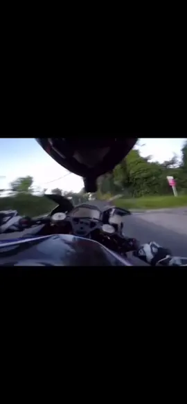 Feel the speed 💀                                                                                                                #CapCut #CapCut #goviral #goviralgo #fypシ #fyr #fypage #fyroupage #bikelife #bikergirl #speed #foryou #bikerboys #fyp #capcut #bmwhp4 