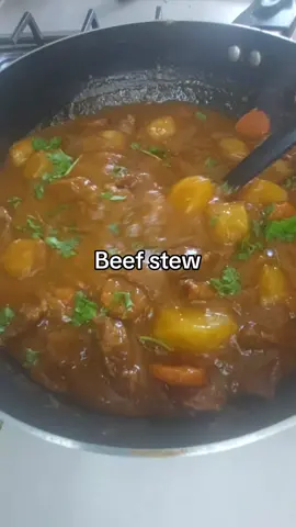 #beefstew #myrecipes #beef #FoodLover #delicious #quickrecipes #ai 