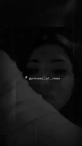#قالتلو :~🌸 البعد والملل والشوق بيدبح ، أهلي  وظروفكك والمجتمع #وهالحرب~💔 يمكن ما نكون لبعض~😥 روووح وقلبي #بحبكك .. روح وما تحرق قلبكك #معي .. روح ولأني #بهواكك مسامحتكك~💕😍 قلها :~🌸 لو كنتي #بسابع أرض ..لو حطوا #حواجز بالطول وبالعرض~🙊 ولو #أهلكك زرعوا الشوكك بدل الورد~💪 قلبي وقلبكك ما بكونوا إلا #لبعض~😍✋ وبعيون عم تلمع عشق قالتلو : بتعرف ليش #بحبكك ؟~😍 لأنكك #أنت_الأمان بغابة هالحرب~😉 #وأنت_رجالي بزمن هالكذب~😌 قلها؛~🌸 مابتركك ولو على #طلوع روحي😍🙊 الحب#الصادق هيكك بككون~ #سوي_تاغ_لبنت_قلبك💙😌#تاغ_للحب #منشن_للي_تحبه  #princess__of__roses #اكسبلورexplore #ستوريات_حب #❤️ 