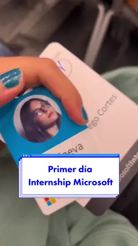 Estaré subiendo mas videos al respecto👀 #Microsoft #Intern #MicrosoftLife #Internship #Student #Work #EUA #Mexico #USA #Estudiante #Trabajo #Programador #BigTech #Code #Programming #Work #Pasantia 