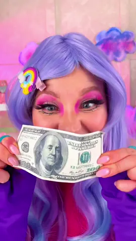 When you find money in the streets #relatablesituations  #funnymoments  #sketchcomedy