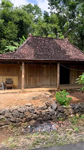 Jalan sore lur Ben benak ngawak Desa ngleri playen gunungkidul #jawatengah #jawa #kampunghalaman #desaku #jadoel80 #jadoel #kampoengdjowo #kampoengkoplo  #jadul90an #jadulershits #jadulers #jadulmantul #jadul #kampoeng #village #pasardesa #desa #kampungku #kampung #gunungkidul 