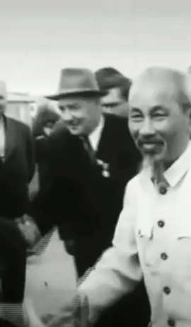 Ngày Bác ra đi tìm đường cứu nước 🇻🇳🇻🇳🇻🇳 #Chuyenvenguoi #HoChiMinh #BacHo #xuhuong #VietNam #LearnOnTikTok #historyvietnam #viral #UEH  