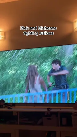 The walking dead season7  #thewalkingdead #michonneandrick #thewalkingdeadseason7 #twdreactions #thewalkingdeadreactions #thesaviorstwd #rickandmichonne #michonnetwd #ricktwd 