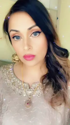 #foryoupage #foryou #fype #viraltiktok #trendiing #ukpakistanigirl #viralvideo @Dr Inam Ulhaq @Nomi @𝐑𝐀𝐉𝐀𝟗𝟎𝟗𝟎_𝐎𝐅𝐅𝐈𝐂ial @Nasir  Awan @Ali @Mosha Malik 786 