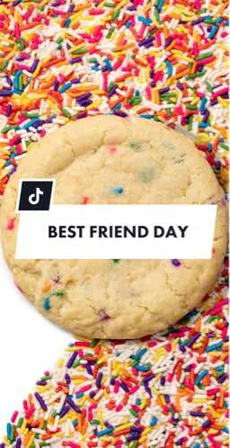 Here’s your sign to get your BFF Crumbl today. 😉 #CrumblCanada #CrumblCookies