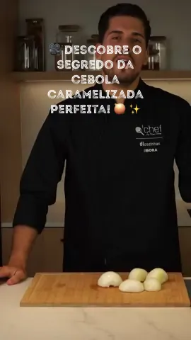 🎥 Descobre o segredo da cebola caramelizada perfeita! 🧅 ✨ Se adoras sabores irresistíveis e texturas surpreendentes, este vídeo é para ti! Hoje, vamos revelar todos os truques e dicas para caramelizar a cebola de forma simples e deliciosa. 🤤 Descobriremos como o sabor naturalmente doce da cebola é realçado neste processo, resultando num sabor único e irresistível. Quero ouvir-vos! Partilhem as vossas experiências, dúvidas e sugestões nos comentários abaixo. Quais são os vossos pratos favoritos com cebola caramelizada? Têm alguma técnica especial que gostariam de partilhar? Deixem a vossa marca nesta comunidade saborosa e vamos aprender juntos! Vamos começar a caramelizar! 🍽️✨ - - - #qchef #ochefemtuacasa #cebola #culinária #cozinha #receitas #sabores #cebolacaramelizada #cozinhar #delicioso #culináriaportuguesa 