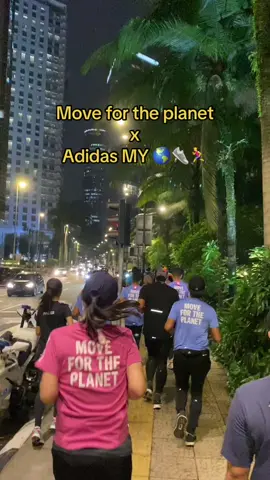 are you up for it? 👊😎 @adidas #adidasmy #movefortheplanet #adidasrunnerskl 