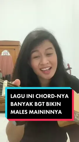 punten, itu aja gatau chordnya yg aku mainin bener apa engga saking banyaknya chordnya sampe males ngulik lg bener engga nya😭🙃😂🙏🏻 #fyp #fypシ #tiktoktainment #guitar 