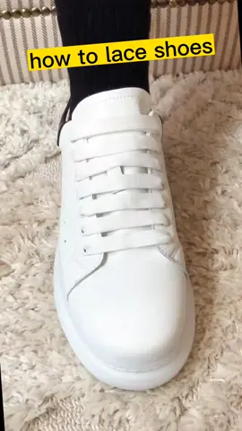 how to tie shoeslaces in 2 minutes #shoeslaces #fyp #foryou #sneakerhead #shoes #sneakers 
