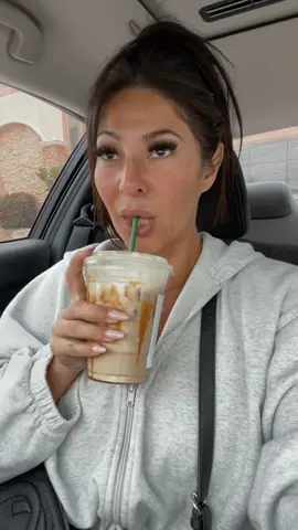 Starbucks skinny girl go - to drink  -venti iced skinnh vanilla latte  - 5 pumps sugar free vanilla  - whipped cream, no cold foam  - caramel walls  #statbucks #coffee #fypdongggggggg 