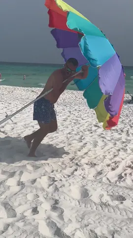“THE UMBRELLA!!!” #OhNo #beachvibes #destinfloridabeach #umbrella #wind 