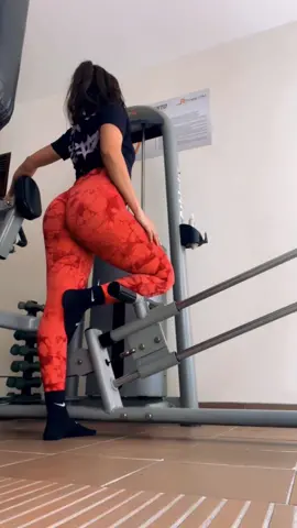 #Gym #gymgirl #GymTok #gymrat #parati #fakebodyy⚠️  #CapCut 