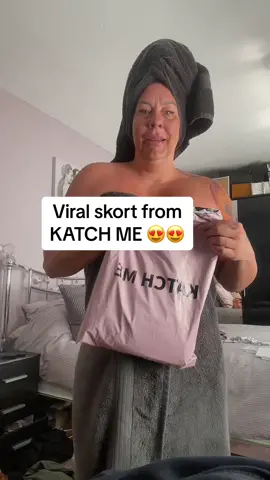 VIRAL SKORT😍😍🤣 #katchme #viralskort #viraltiktok #skort #foryourpage #fyp #summer2023 #summervibes #over40 #stunning #fashiontiktok #fashion #tiktokshop #musthave #stretchy #comfortable #loveit #ladiesoftiktok #WomenOfTikTok #womensfashion #youneedthis #tiktokmust #productsyouneed #tiktokmademebuyit #amazingquality #bargin ##midsize #size14fashion @Katch Me 