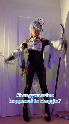 Im dying my hair blond rn i kinda look like bachira or whatever his name is :3#saturn_cosplayz_ #cosplayer #cosplay #shenhe #shenhegenshinimpact #shenhegenshin #GenshinImpact #genshin #shenhecosplay #genshinimpactcosplay #genshinimpactshenhe #cosplayshenhe 