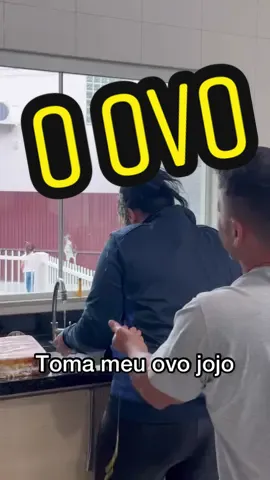 Meu pai pegou no ovo