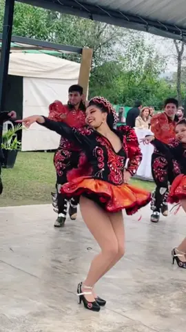 #caporales #caporalesargentina #caporalbolivia #danzaboliviana #caporalita ❤️ @Urus.Tucuman 
