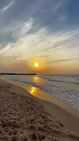 #اتدري_من_يزيل_الهم💛 