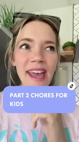 Chores are such a GREAT thing for you to train your kids to do in your home from a young age. It teaches reaponsibility, self reliance, confidence & it helps you run your home like a BOSS rather than a stressed out overworked and overwhelmed mama. Keep it fun & positive & your hoke will be a place of peace & not chaos. #choresforkids #summerkidshack #summerroutineforkids #positiveparenting 