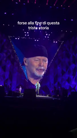 💙 #vascorossi #vascolive2023 #kom #sally #bologna #fyp @Vasco Rossi 