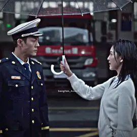 I’m enjoying this drama 🤭 #adatewiththefuture #chinesedrama #cdrama #chinese #fyp #foryoupage #foryou #viral #global #williamchan #zhangruonan 