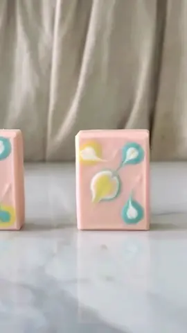 Love pattern design💕#soap #makingsoap #handmade #soapingmood #diysoap #soapmakingtiktok #soapmaking #Love #fyp #flowersoap 