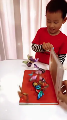 #toyforkids #toy #tiktok A flying butterfly takes you into a fairy tale world in just one second