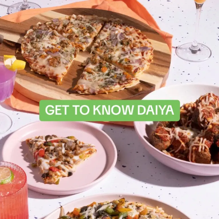 Allow us to re-introduce ourselves 💚 #daiya #daiyafoods #dairyfree #plantbasedfood #daiyacheese #brandstory 