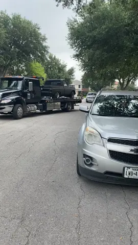 La negra caderona #squarebodychevy #fyp 
