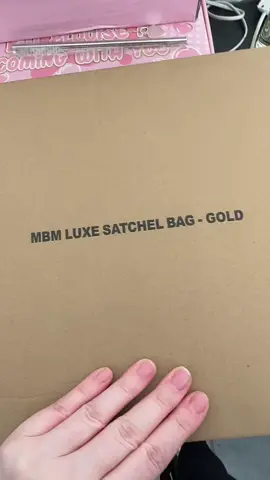 @madebymitchell you need to give @Molly-Mae Hague as a baby bag for Bambi 👀👀 these are so cute!! I wish I was cool enough to rock this. #unboxing #SmallBusiness #madebymitchell 