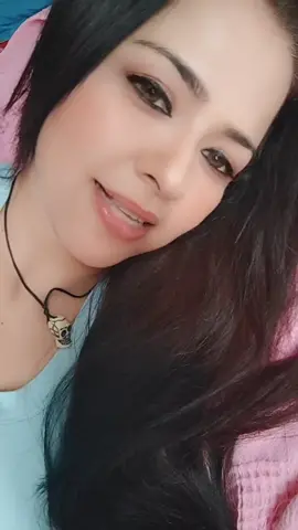 mil miradas ,🌺🧸🧸pero de los tuyo