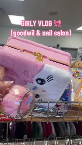 goodwill & pedicure vlog 💖 // #goodwill #Vlog #fyp #pedicure #girly #pink #girlytok #pinktok #pinkpinkpink 