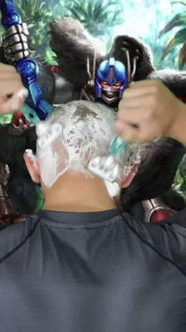 Optimus Primal is my fav furry 🦍👨🏼‍🦲🪠 #bitesizedbryan #ASMR  #bald #shave #anime #cosplay #transformers 