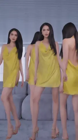 Phân thân …🤩🤩🤩 #ngoctrinh #ngoctrinh89 #xuhuong #xuhuong2023 #hottrendtiktok2023 #TuHaoDaSac #DiSanVietNam #hottrend #TikTokPromote #TryItWithTikTok 
