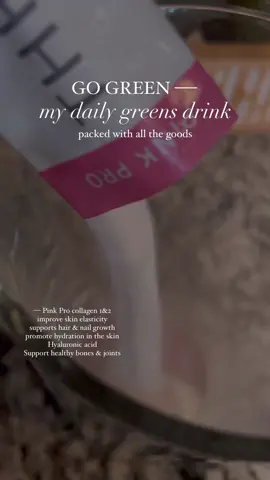“All greens taste like sh*t” - said someone who’s never tried THIS🌿  My go to greens drink that I’ve been taking daily since 2019 ☟☟ → decrease bloating → improve nutrient absorption → supports a healthy immune system  → improve regularity 💩 → digestive enzymes & pro biotic cultures  → healthy hair, skin, nails, bones, and joints  → hydration support  → Anti inflammatory  … the list goes on👏🏼🙆🏼‍♀️ the best part; it doesn’t taste like grass or dirt.  Wellness Wednesday brought to you by the best  🥒🥑🥦🫛🫑🍓🍇🍒🫐 drop a “🥝” below for info or 20% off on me 😙 #wellnesswednesday #wellness #greensdrink #greens #healthybreakfast #healthybody #healthylifestyle #postpartum #postpartumbody #postpartumfitness #postpartumjourney #decreasebloat #bloating #tummyissues #csectionrecovery #digestion #digestionsupport #digestivesystem #digestivehealth #healthegut #healingthegut #guthealth #guttok #guthealthmatters #healingprocess #philly 