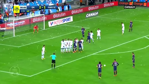 Le jour où Cavani climatisait le Vélodrome  #psg#om#classico#coupfranc#clim#but#cavani#elmatador
