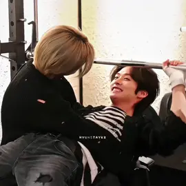 😩😩😩😩 #minsung #minsungedit #hanjisung #leeknow #jisung #minho #straykids #lovestay 