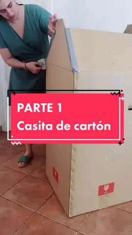 PARTE 1 ~ Creando una casita con una caja de cartón.  Dale ♥️ para ver más. #caja #cajadecarton #manualidades #DIY #manualidadesparaniños #familia #reciclaje #parati 