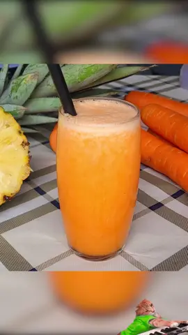 SUCO DE ABACAXI COM CENOURA PARA QUE SERVE? 