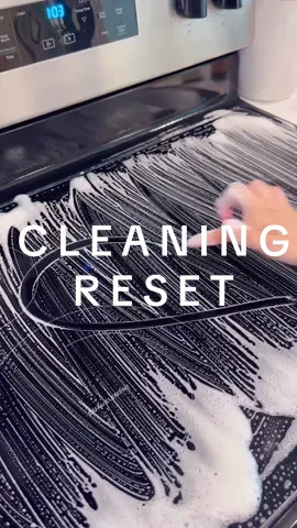 cleaning reset :) #resetroutine #apartmentcleaning #CleanTok #cleaningmotivation  #cleaningreset #cleanwithme 