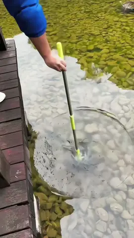 #mop Very strong mop that home must need the large size like this 🧹🧽🫧#homehacks #lifehacks #TikTokMadeMeBuyIt #CleanTok #goodthing 